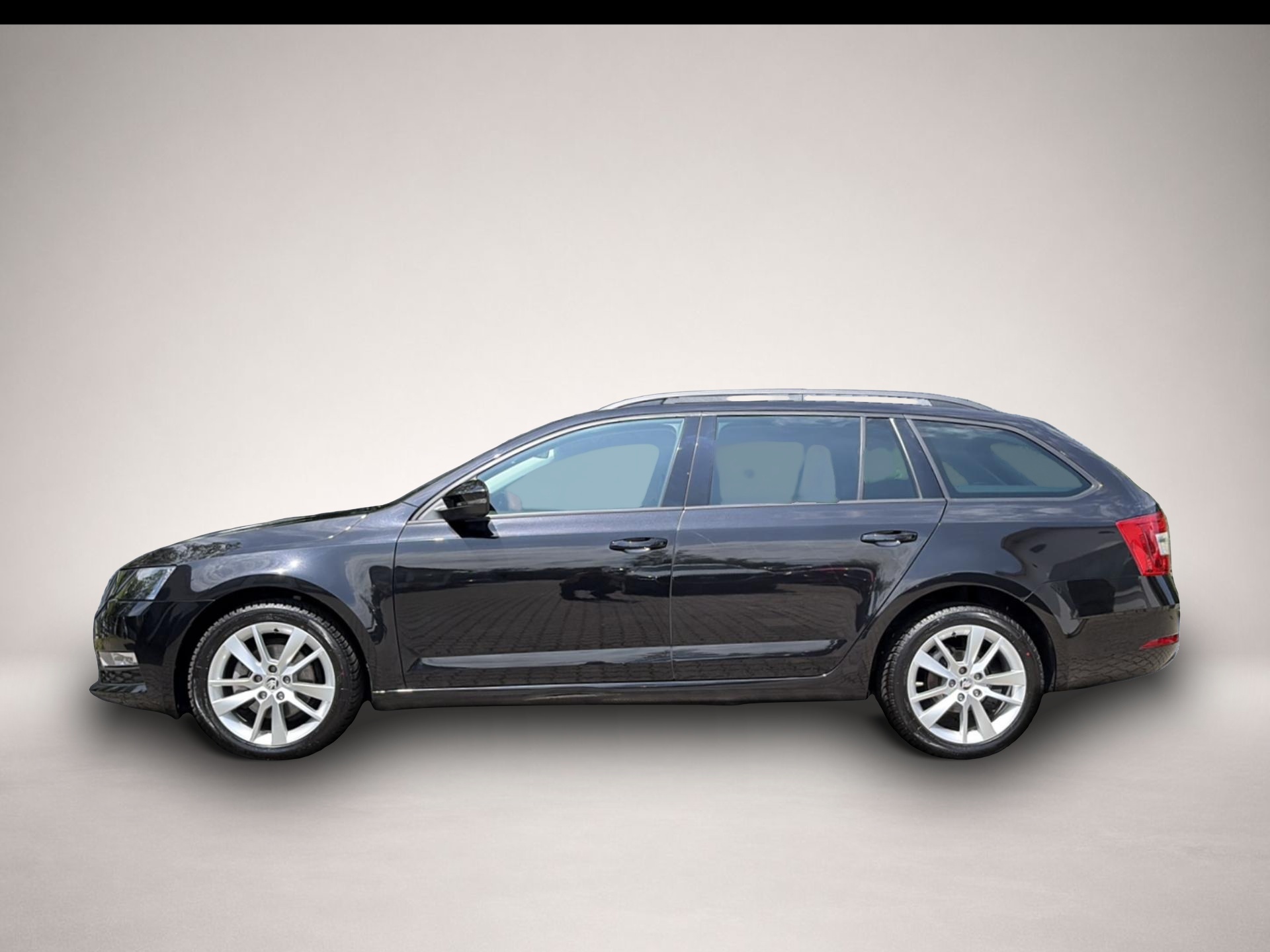 Bild 6 Skoda Octavia Ambition Bluetooth Klima Einparkhilfe