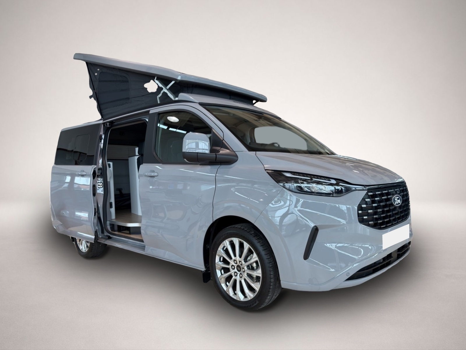 Bild 4 Ford Transit Nugget Titanium Tech 5 Sitzpaket 4