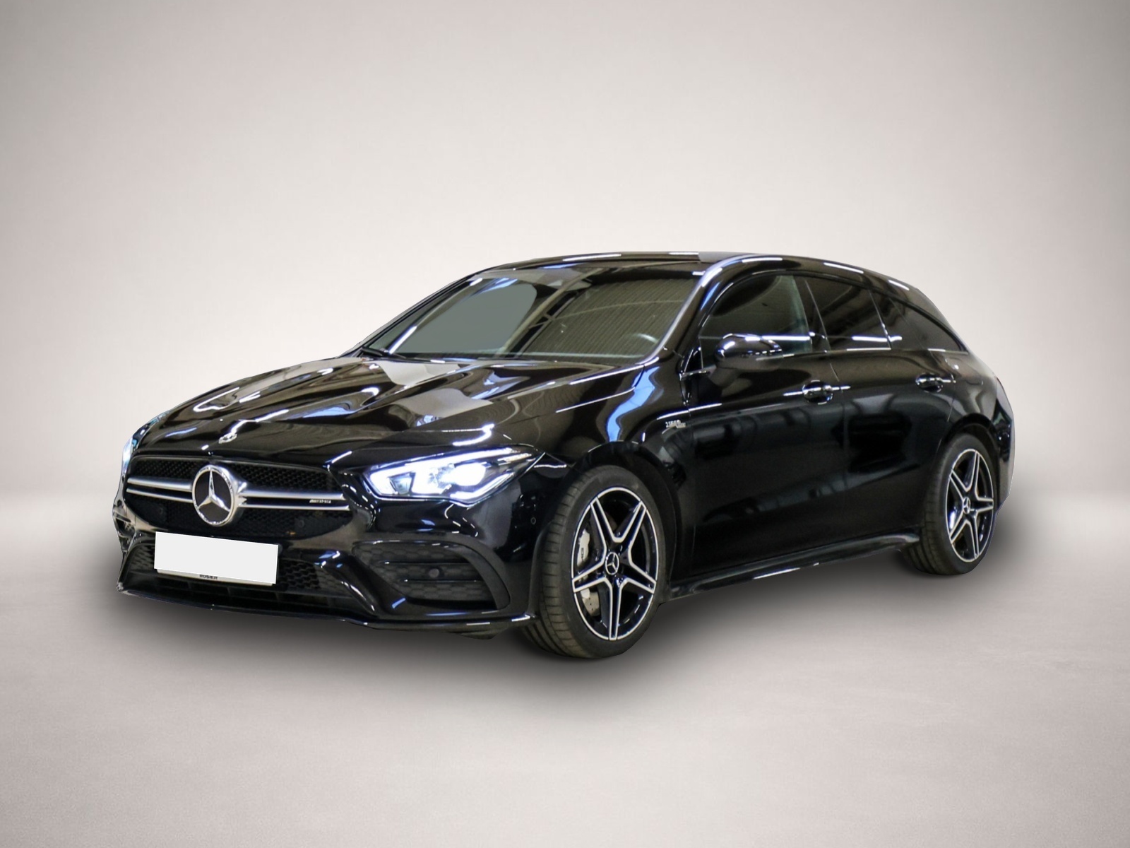 Bild 1 Mercedes-Benz CLA 35 AMG