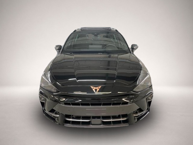 Fotografie 2 des Cupra Leon VZ ST 2.0 TSI 333PS/245kW 4x4 DSG7 2026 2.0 TSI.