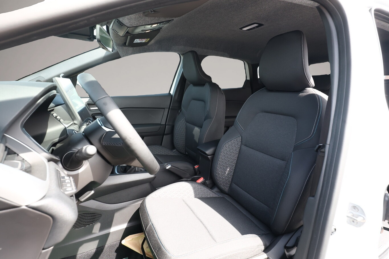 Bild 5 Mitsubishi ASX Plus MT SHZ LED+ Keyl LM17 CarPlay PrivG Kam