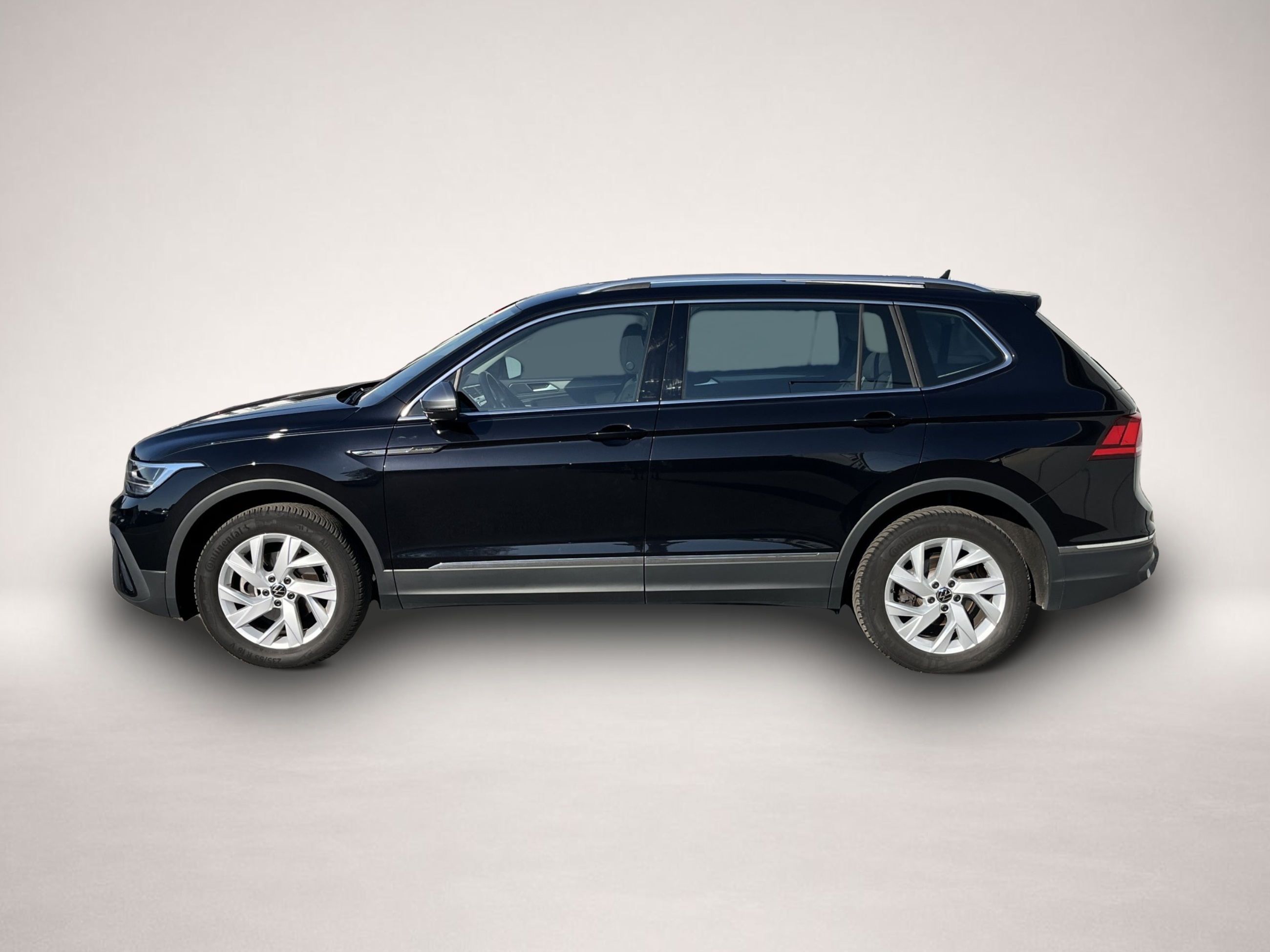 Fotografie Volkswagen Tiguan Allspace 1.5 TSI DSG Life AHK Navi el.Kla