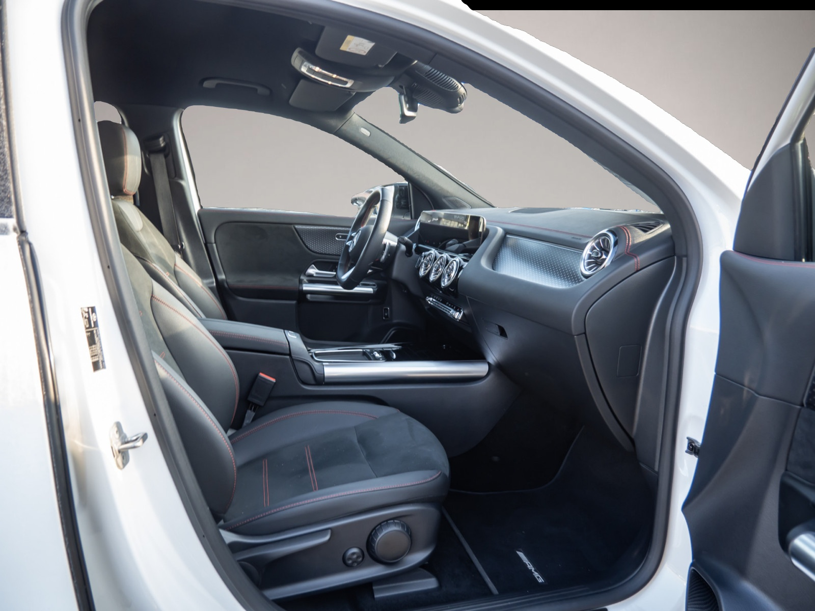 Bild 2 Mercedes-Benz EQA 350