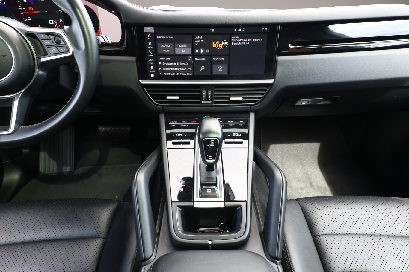 Bild 7 Porsche Cayenne 3.0 V6 340 PASM Pano 20Z AHK PDLS LED
