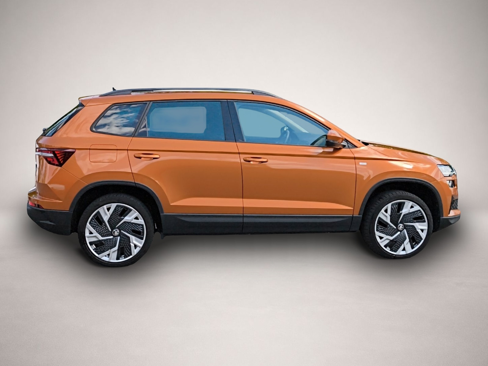 Bild 8 Skoda Karoq 2.0 TDI DSG Tour NAVI+PANO+RFK+SMART LINK+