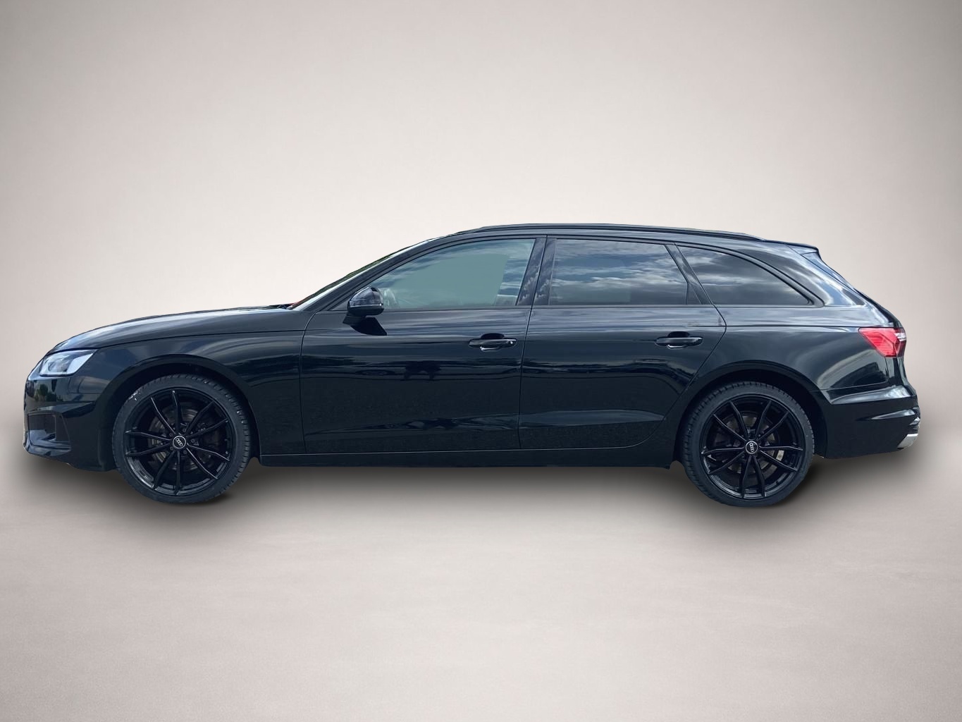 Bild 2 Audi A4 Avant 35 2.0 TFSI S-tronic BLACK-LINE 19"+NAV