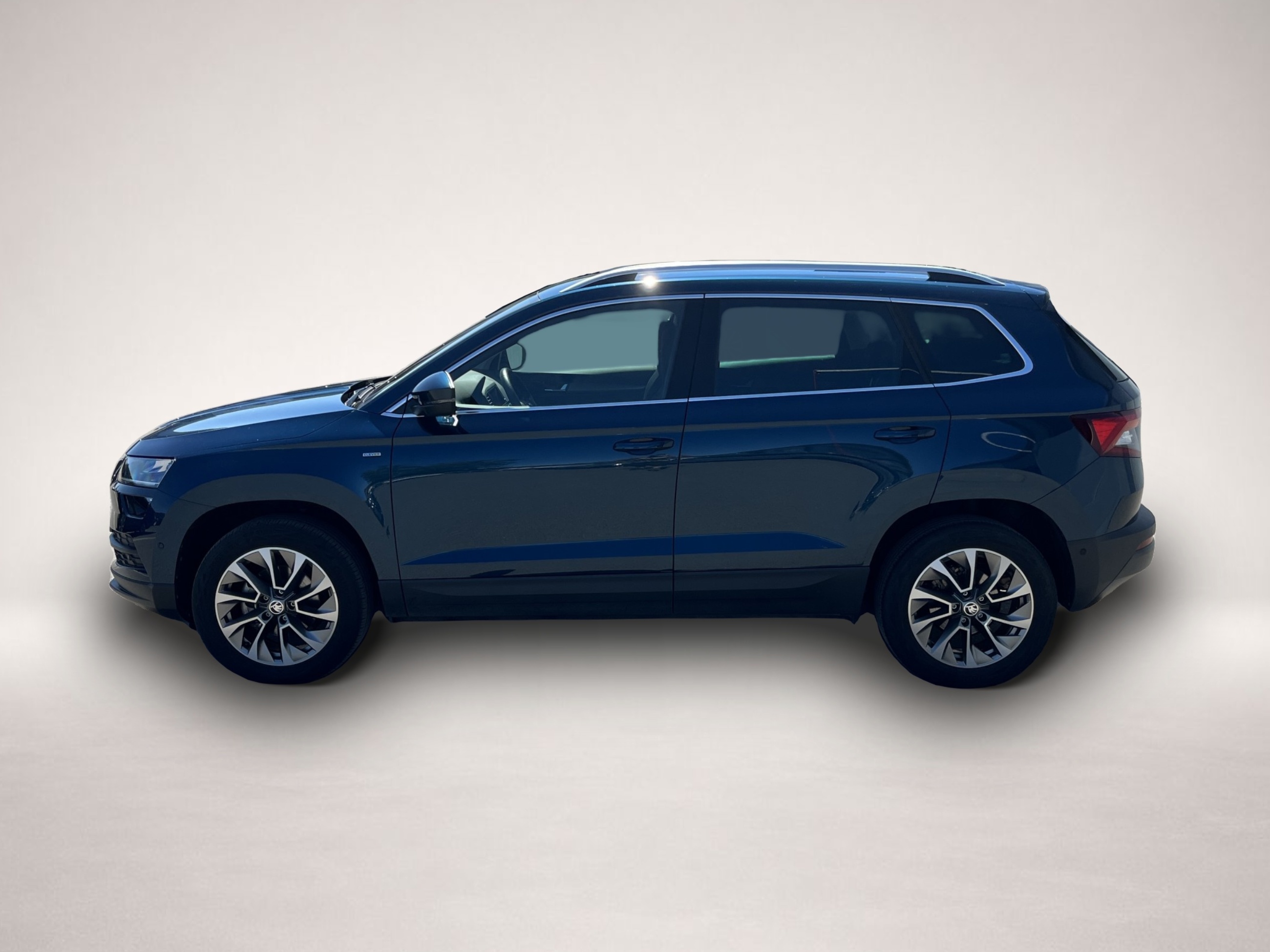 Bild 2 Skoda Karoq 1.5 TSI DSG Clever AHK Navi RFK 4xSHZ LR-H