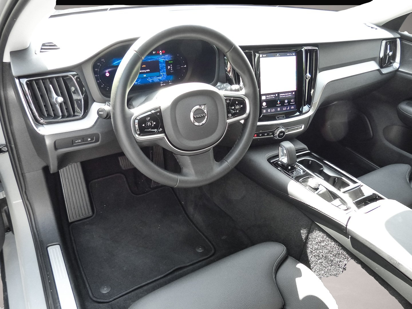 Bild 7 Volvo V60 T8 Twin Engine AWD Plus Dark Plug-In LED Kam