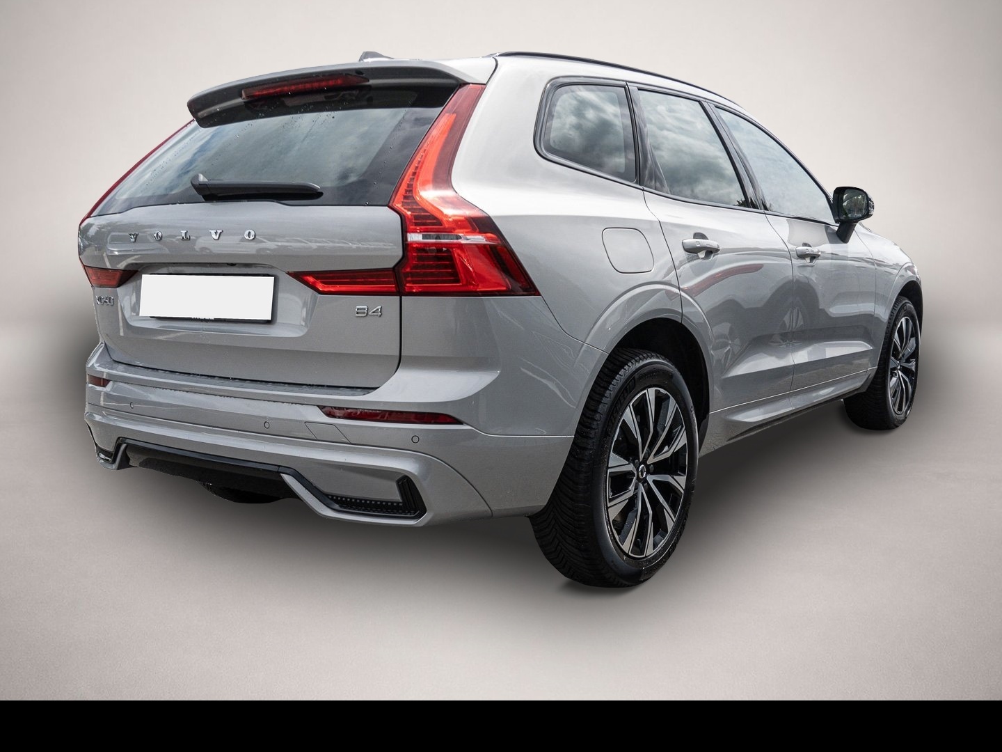 Bild 3 Volvo XC60 B4 2WD Plus Dark LED