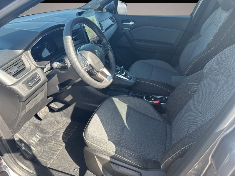 Bild 4 Renault Captur TCe 160 EDC Techno SHZ+RFK+LED