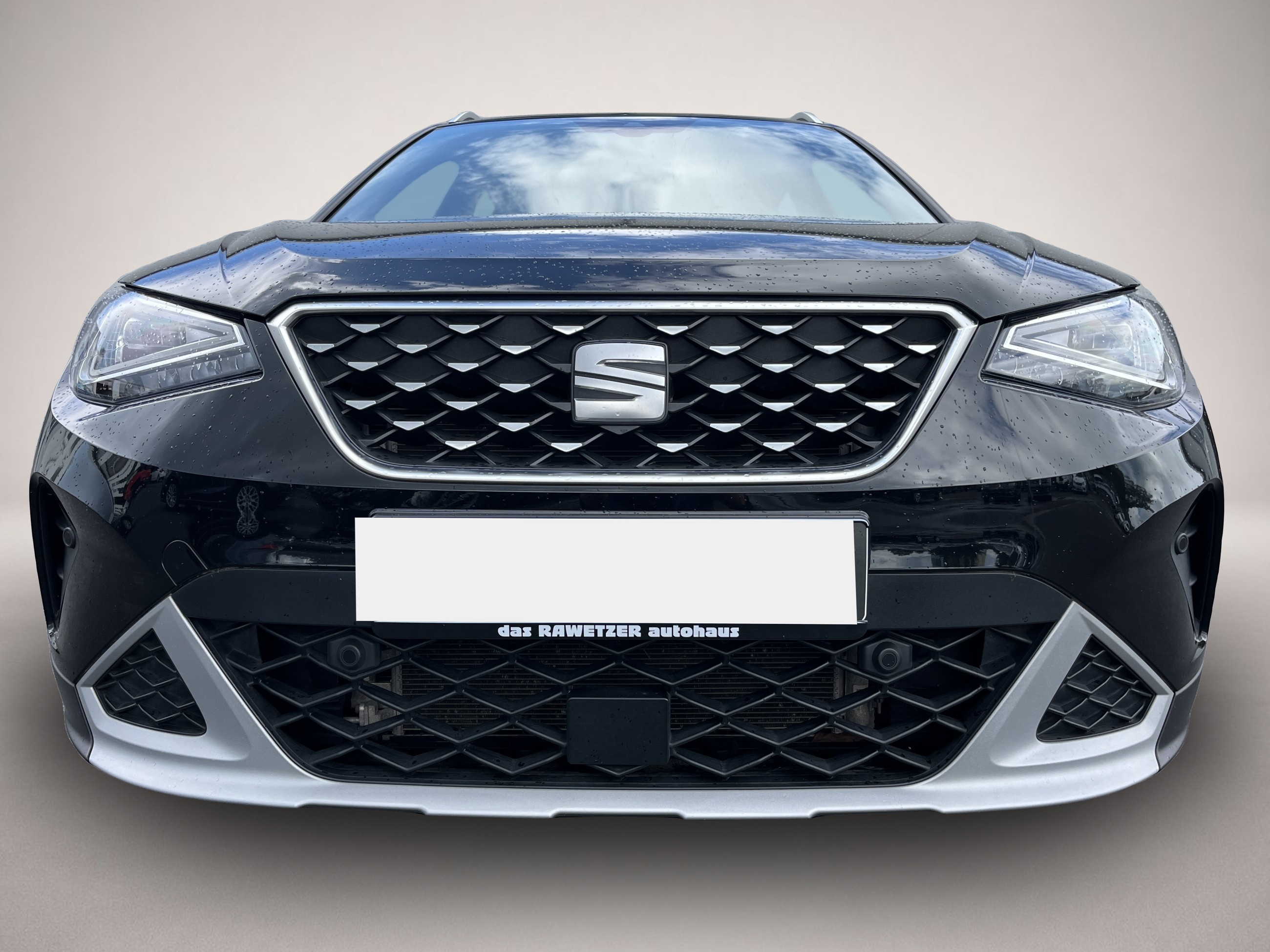 Fotografie 3 des Seat Arona 1.0 TSI Xperience Dinamica Navi RFK Keyles