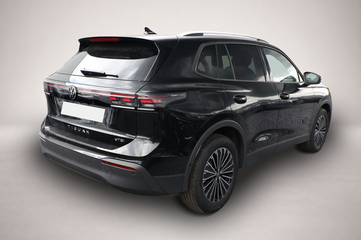 Fotografie des Volkswagen Tiguan DSG LED+ Pano Nav 5JGar IQ.DRIVE 18Z SHZ