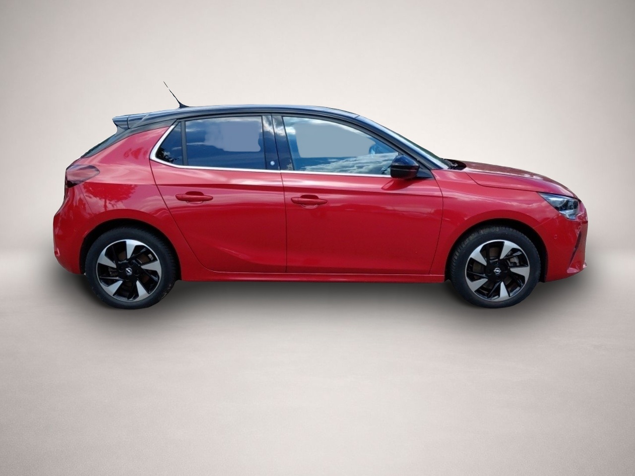 Bild 7 Opel Corsa Corsa-e Elegance LenkradHZG Rückfahrkam. Apple C
