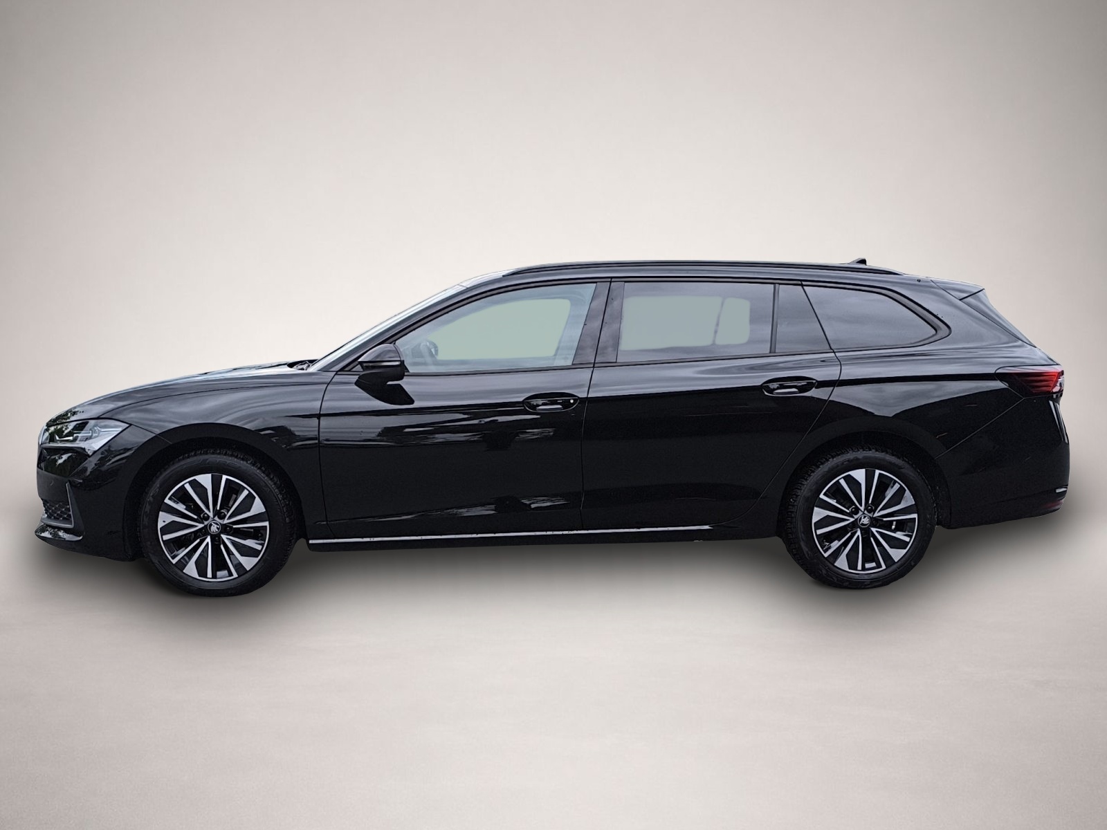 Fotografie 4 des Skoda Superb Combi 2.0 TDI DSG 2.0 TDI 110 kW Selectio