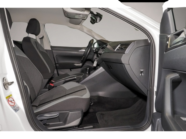 Bild 5 Volkswagen Polo VI Highline+NAVI+SHZ+PDC+KLIMAAUTO+CARPLAY+