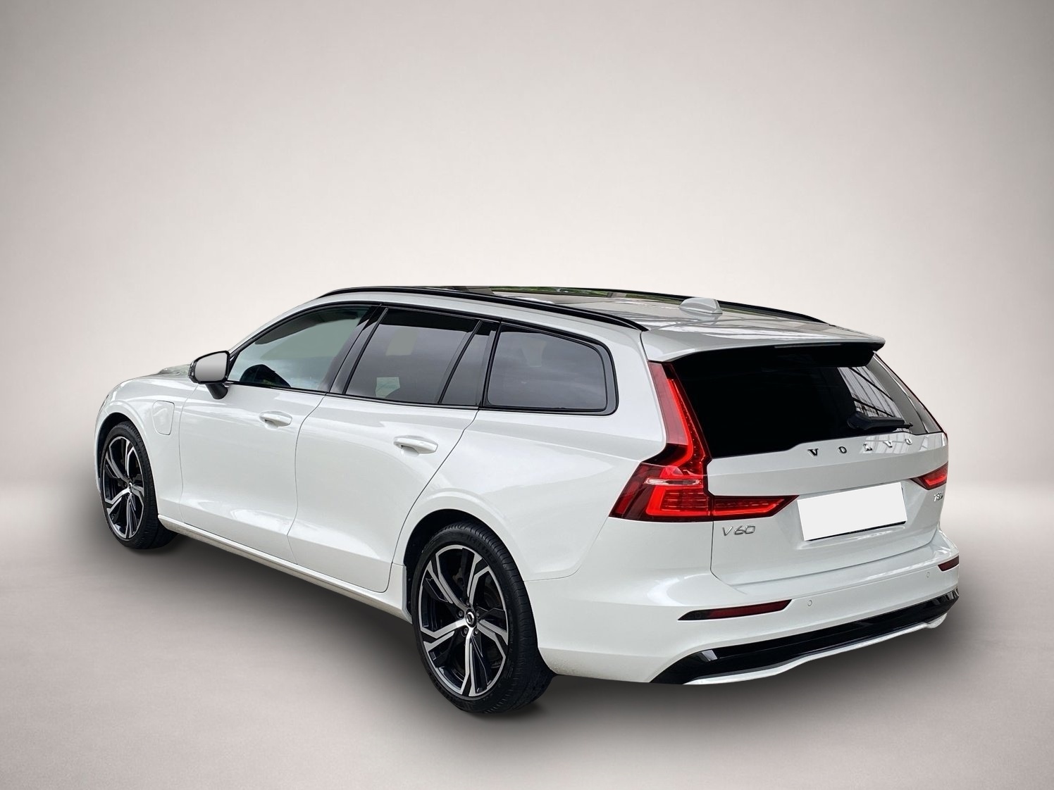 Bild 3 Volvo V60 Kombi T8 Plus Dark Recharge WiPa*DAB*LED*Nav