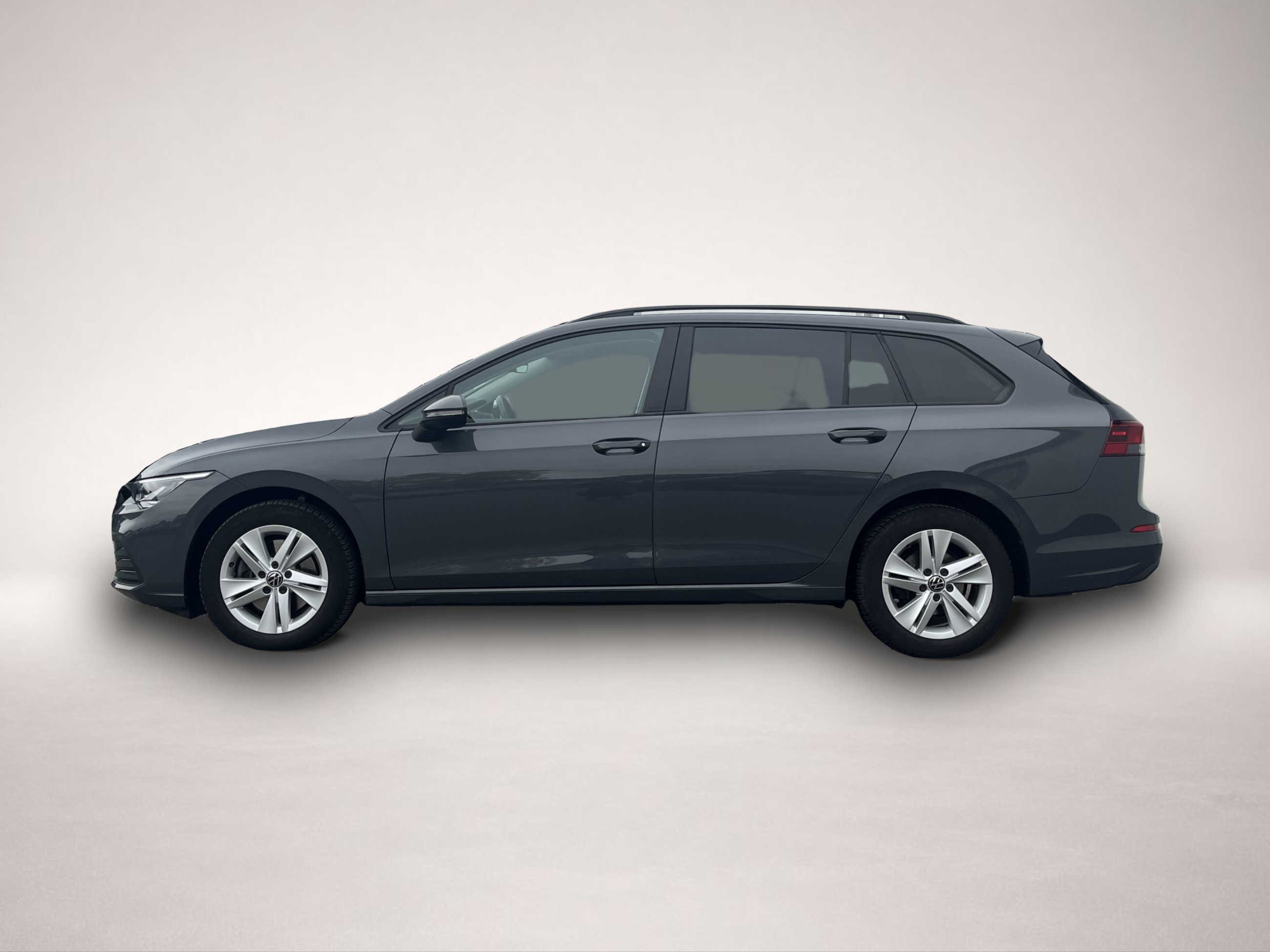 Fotografie des Volkswagen Golf Variant 2.0 TDI DSG Life Navi RFK SHZ ACC L