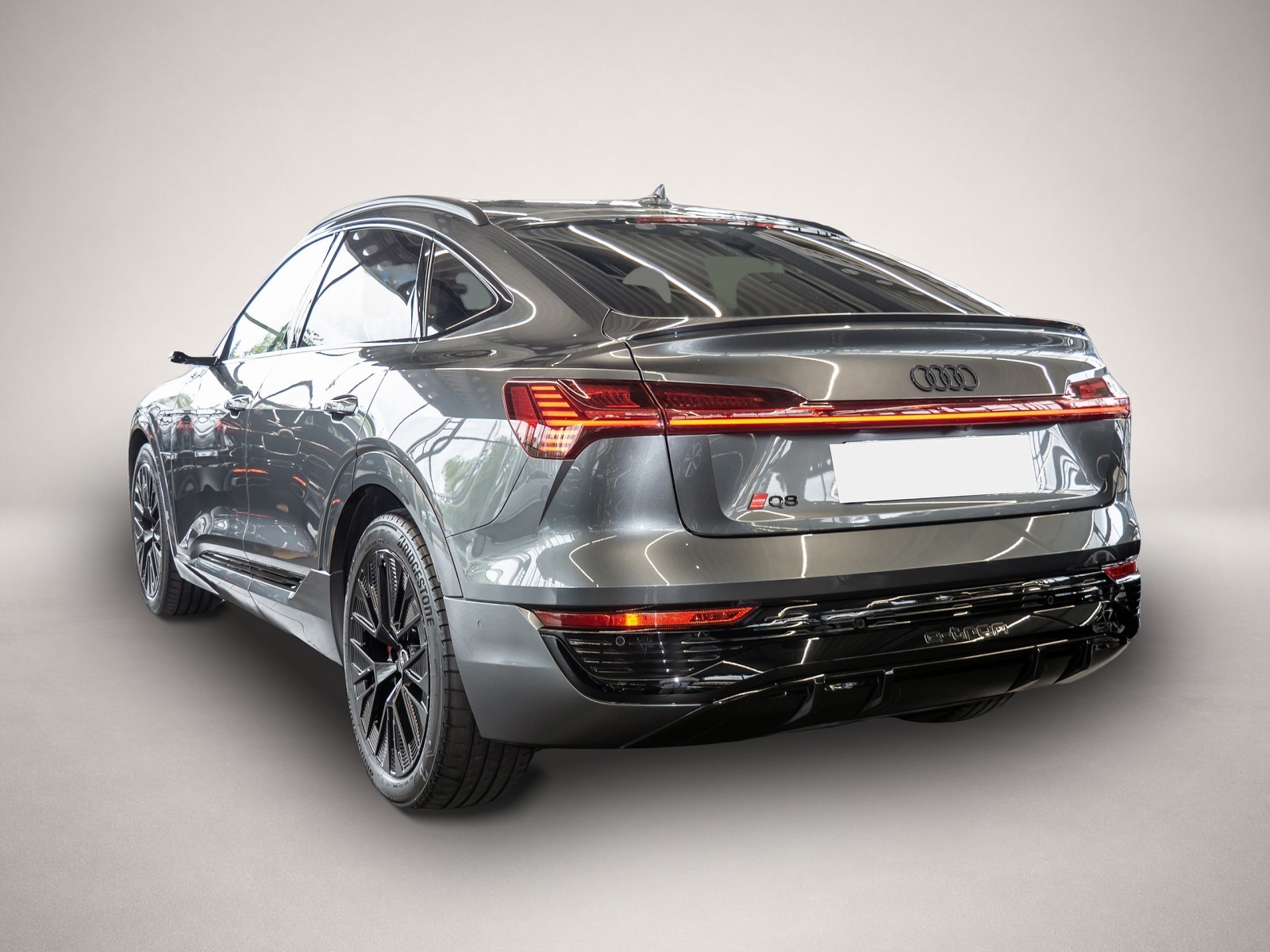 Bild 3 Audi Q8 e-tron