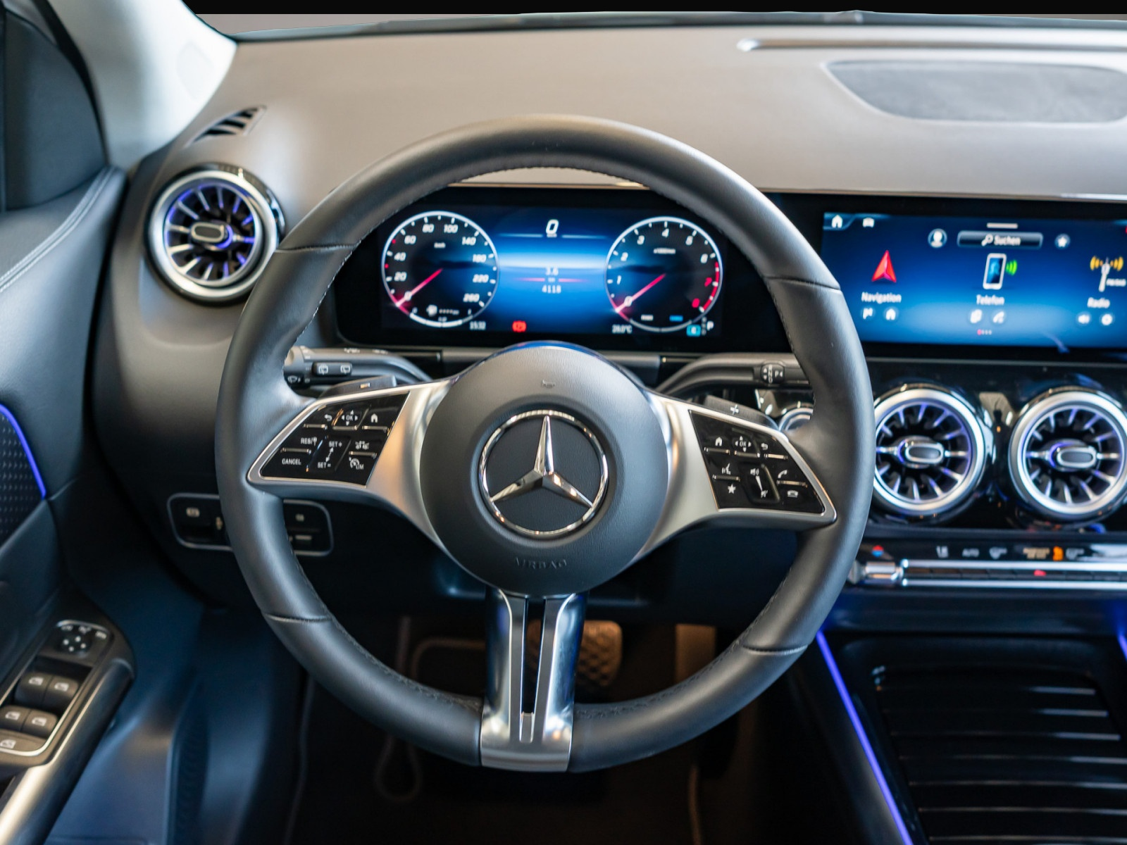 Bild 6 Mercedes-Benz GLA 220