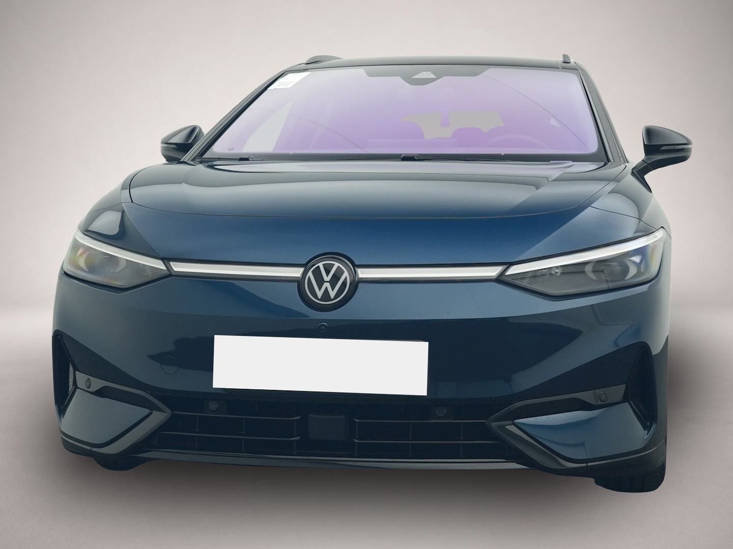 Fotografie 8 des Volkswagen ID.7 Tourer 5-J-GAR AHK DCC SMATZ-GLAS AREA-VIEW