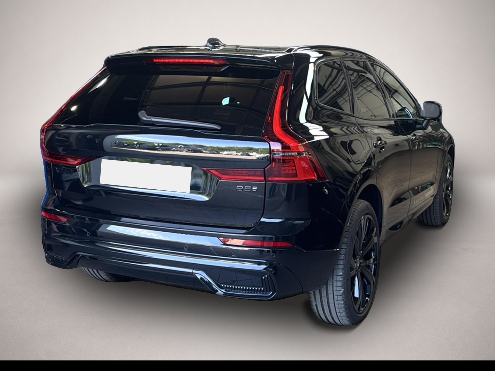 Bild 2 Volvo XC60 B5 B AWD Plus Black Edition Bluetooth LED