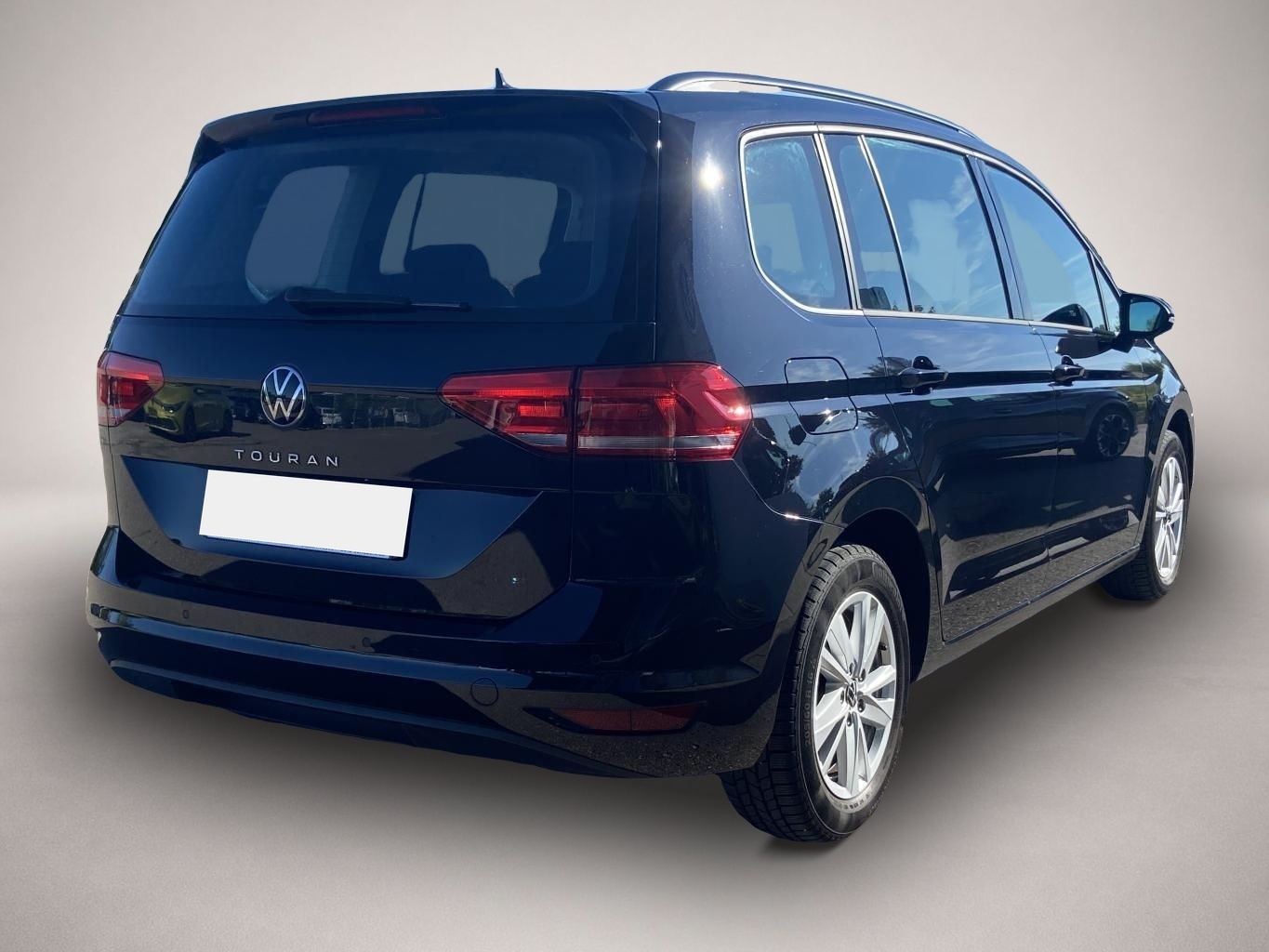 Fotografie 4 des Volkswagen Touran 1.5 TSI COMFORTLINE 7-SITZER VIRTUAL-COCK