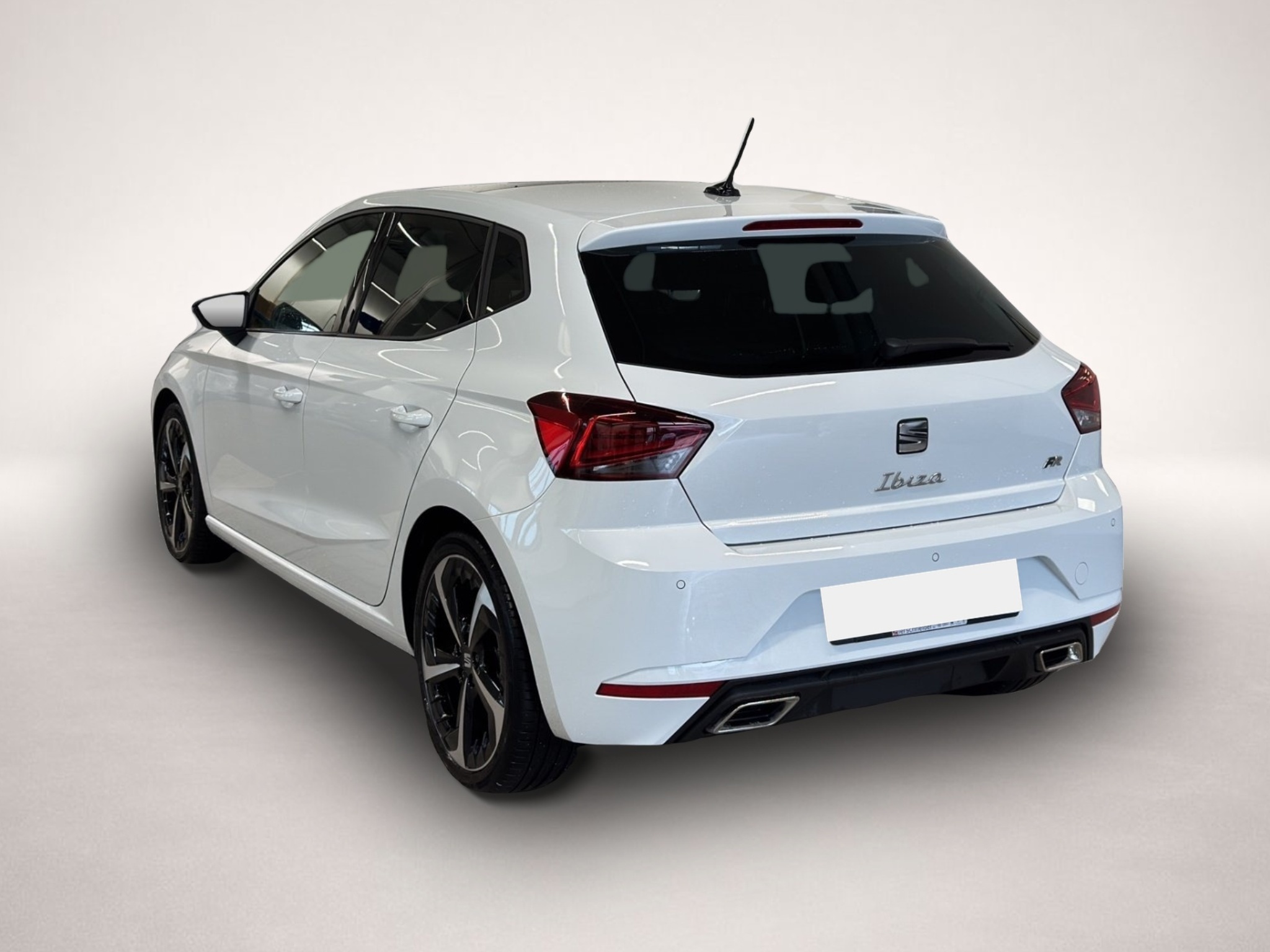 Bild 4 Seat Ibiza 1.0 TSI DSG FR Panorama+Kamera+Navi u.v.m.