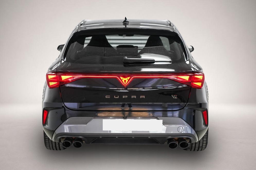 Fotografie des Cupra Leon ST 2,0 TSI DSG 4x4 VZ - LAGER