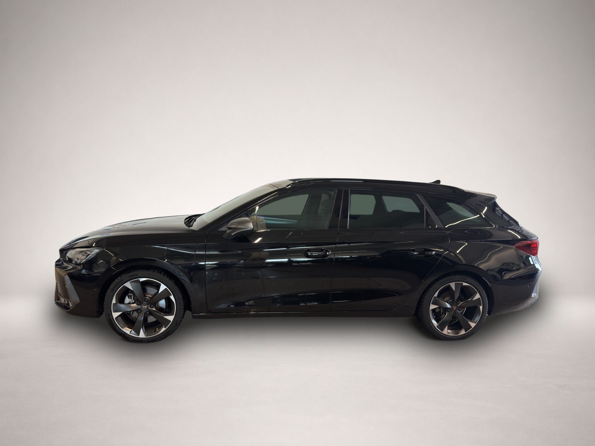 Bild 3 Cupra Leon SP 1.5 e-Hybrid DSG ab 419.- EUR mtl. 1000.