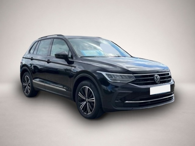 Bild 7 Volkswagen Tiguan 2.0 TSI DSG 4M Life Navi,LM18,Sport-Paket