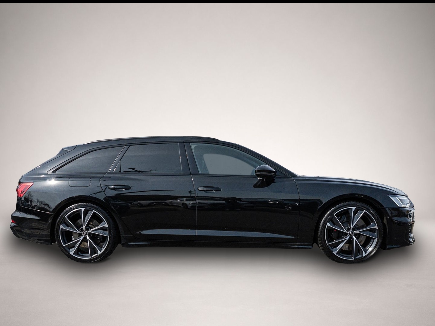 Bild 4 Audi quattro S6 Avant 55 TDI quattro tiptronic AHK Virtuell L