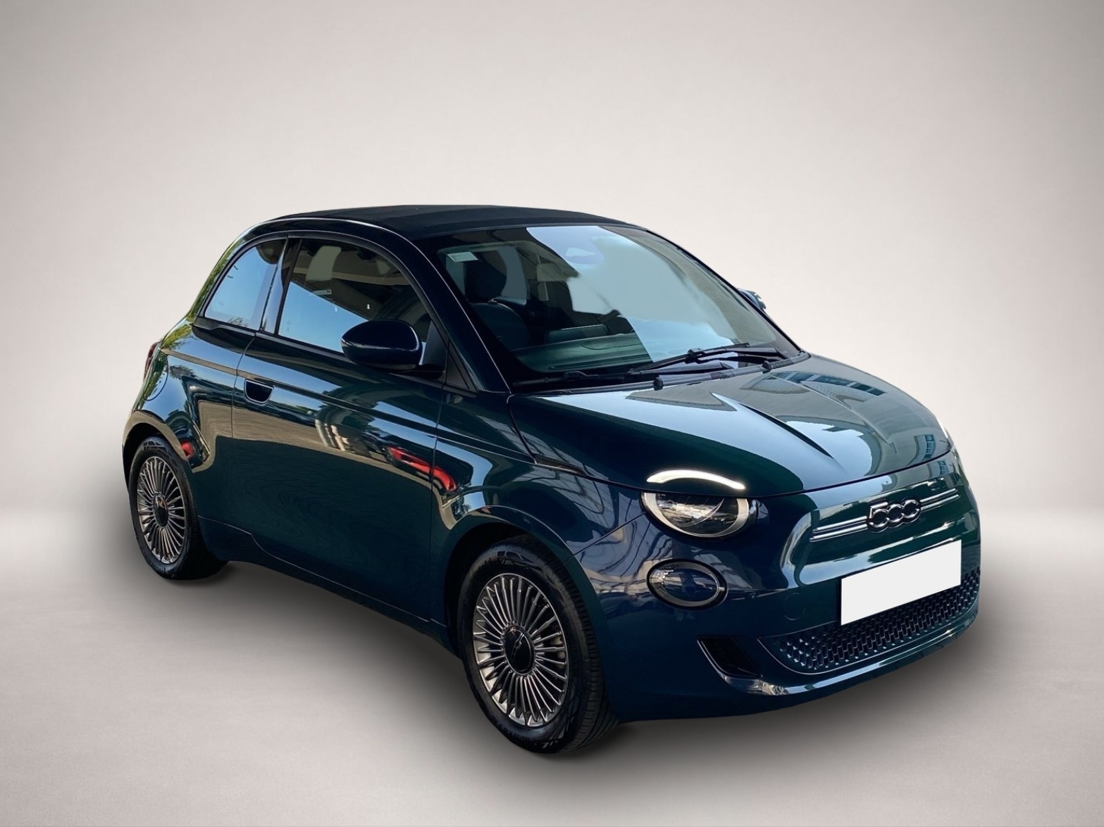 Bild 6 Fiat 500 e Cabrio Batterie Icon Navi+SHZ+Winterp.+LM