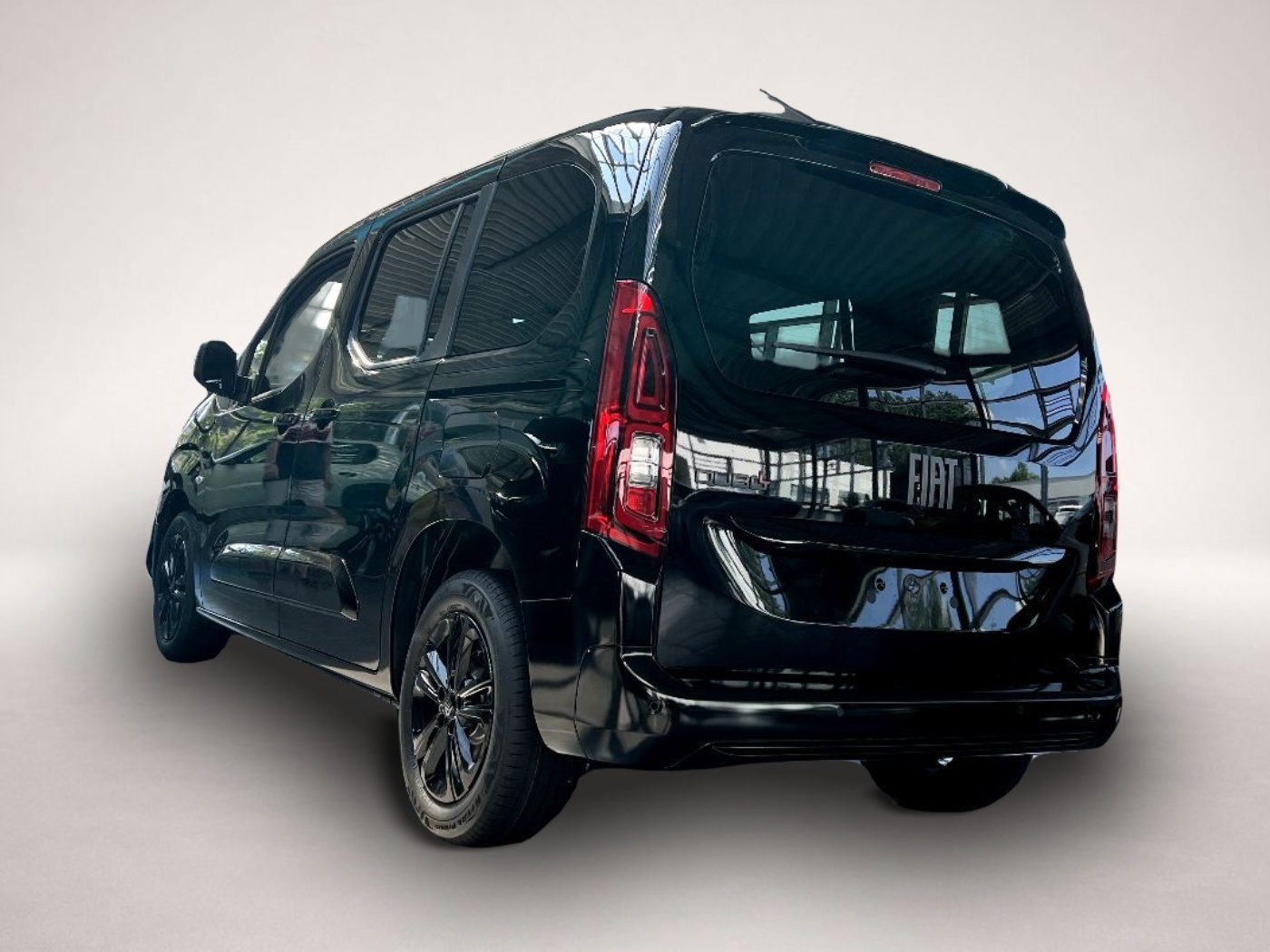 Fotografie 2 des Fiat Qubo L L1 Icon 1.5 *5-Sitzer LED Sitzh. ACC Alu*