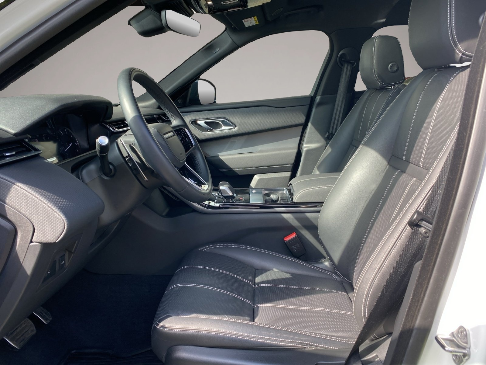 Bild 7 Land Rover Range Rover Velar P400(OPF) R-Dynamic SE ACC*AHK