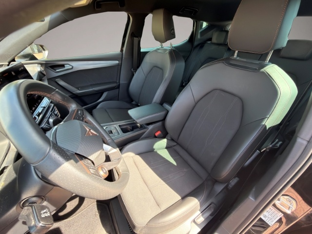 Bild 8 Cupra Leon 1.5 eTSI Navi Voll-LED Kamera ACC Winterpak