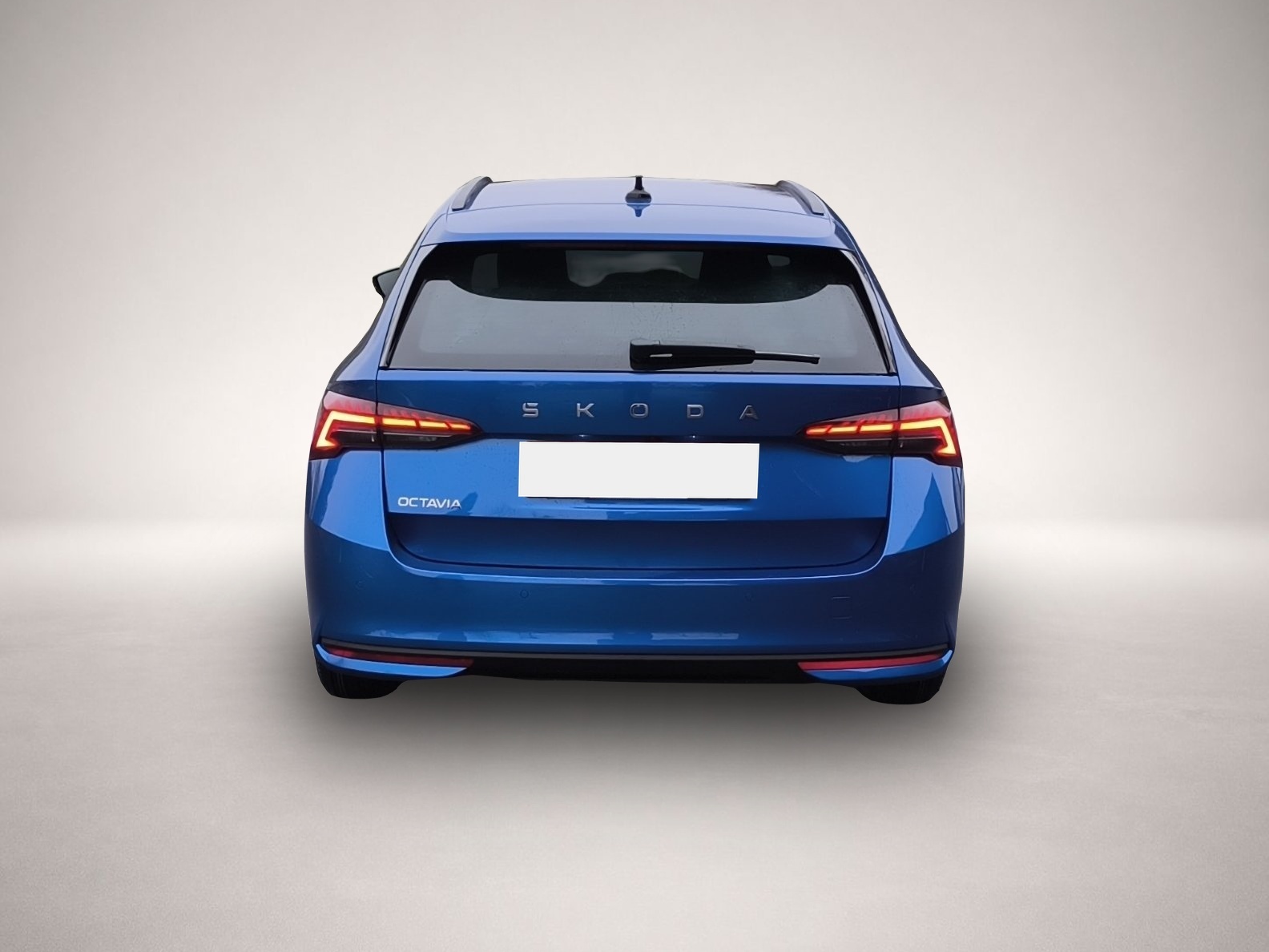 Fotografie 6 des Skoda Octavia Combi 1.5 TSI mHEV DSG Selection AHK NAV