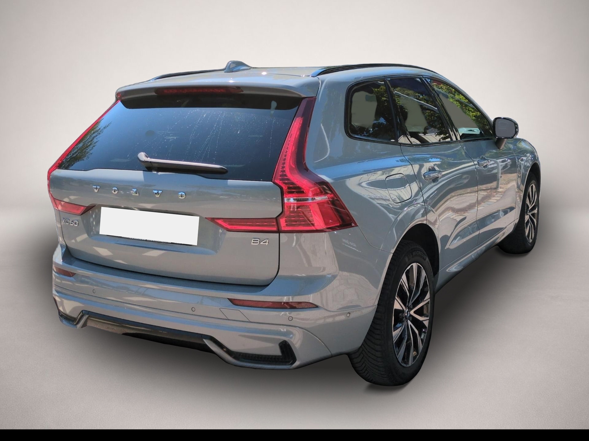 Bild 3 Volvo XC60 XC 60 Plus Dark 2WD