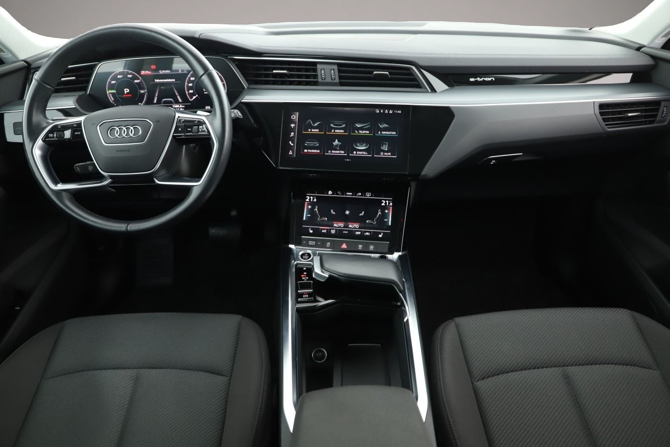 Bild 7 Audi e-tron 55 Q Advanced LED Luft Kamera Navi AHK