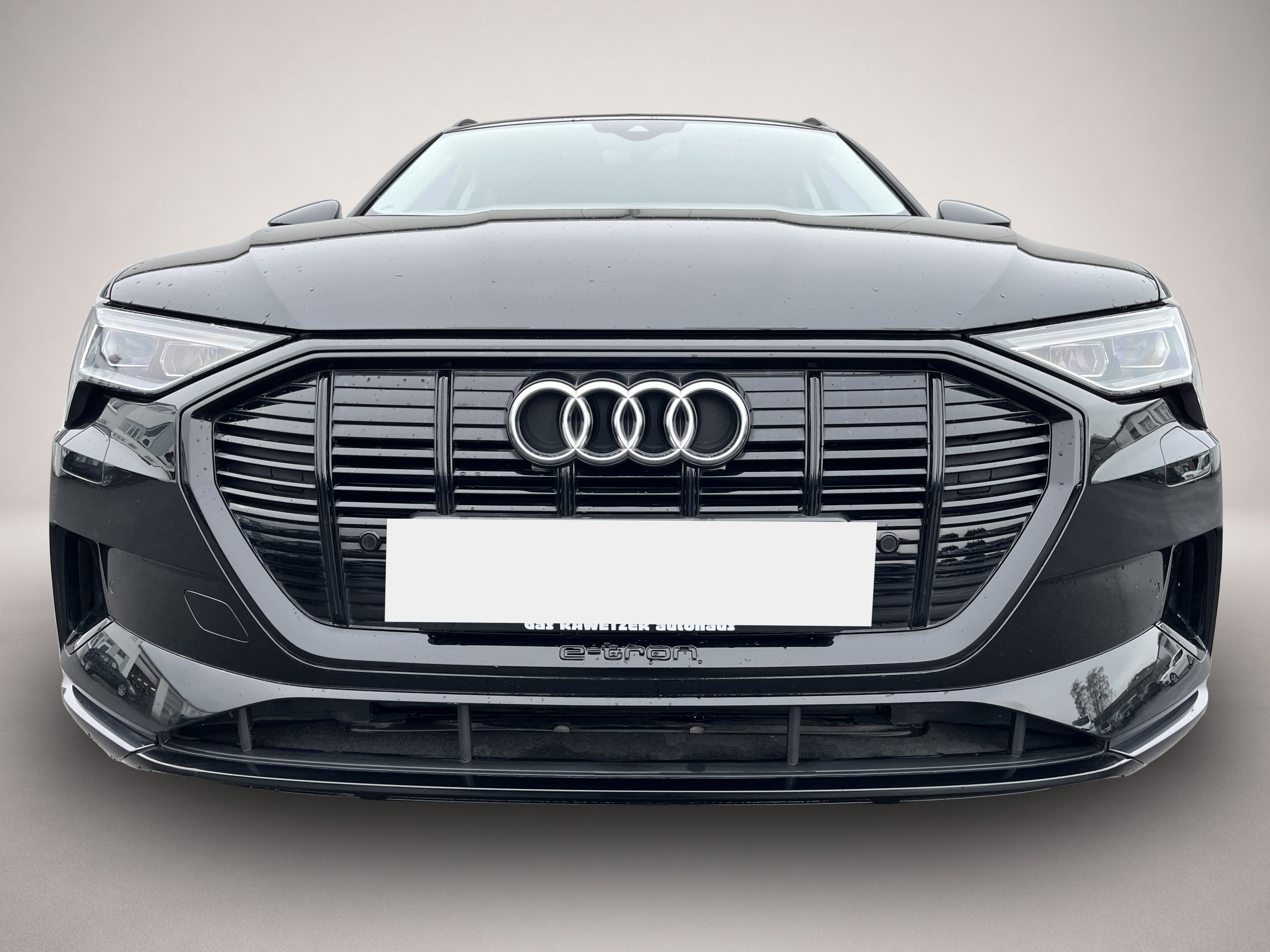 Bild 2 Audi quattro e-tron 55 quattro Advanced 209¤ m.20% Anz. HeadU