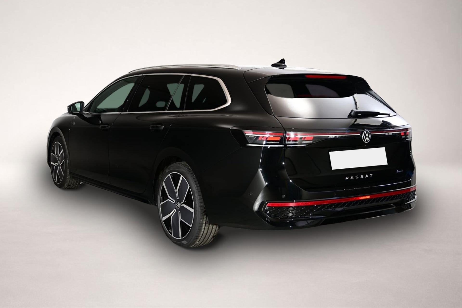Fotografie 3 des Volkswagen Passat Volkswagen Variant R-Line 2.0 TSI 195 kW