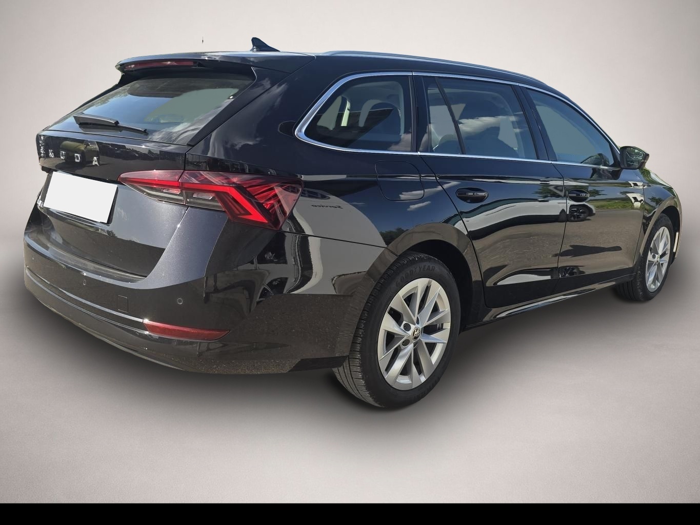 Bild 5 Skoda Octavia Combi 2.0 TDI DSG Style PANORAMA+HEAD-UP