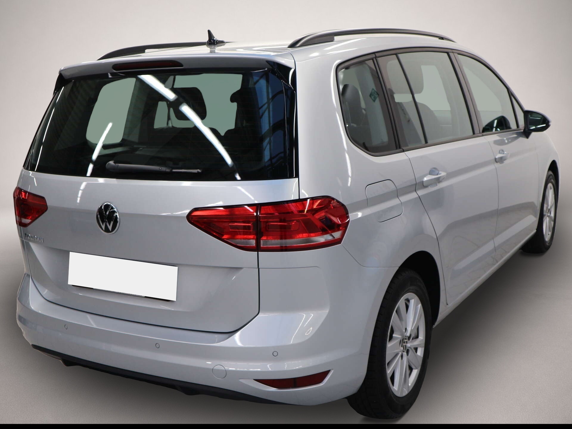 Fotografie 2 des Volkswagen Touran 1.5 TSI Comfortline