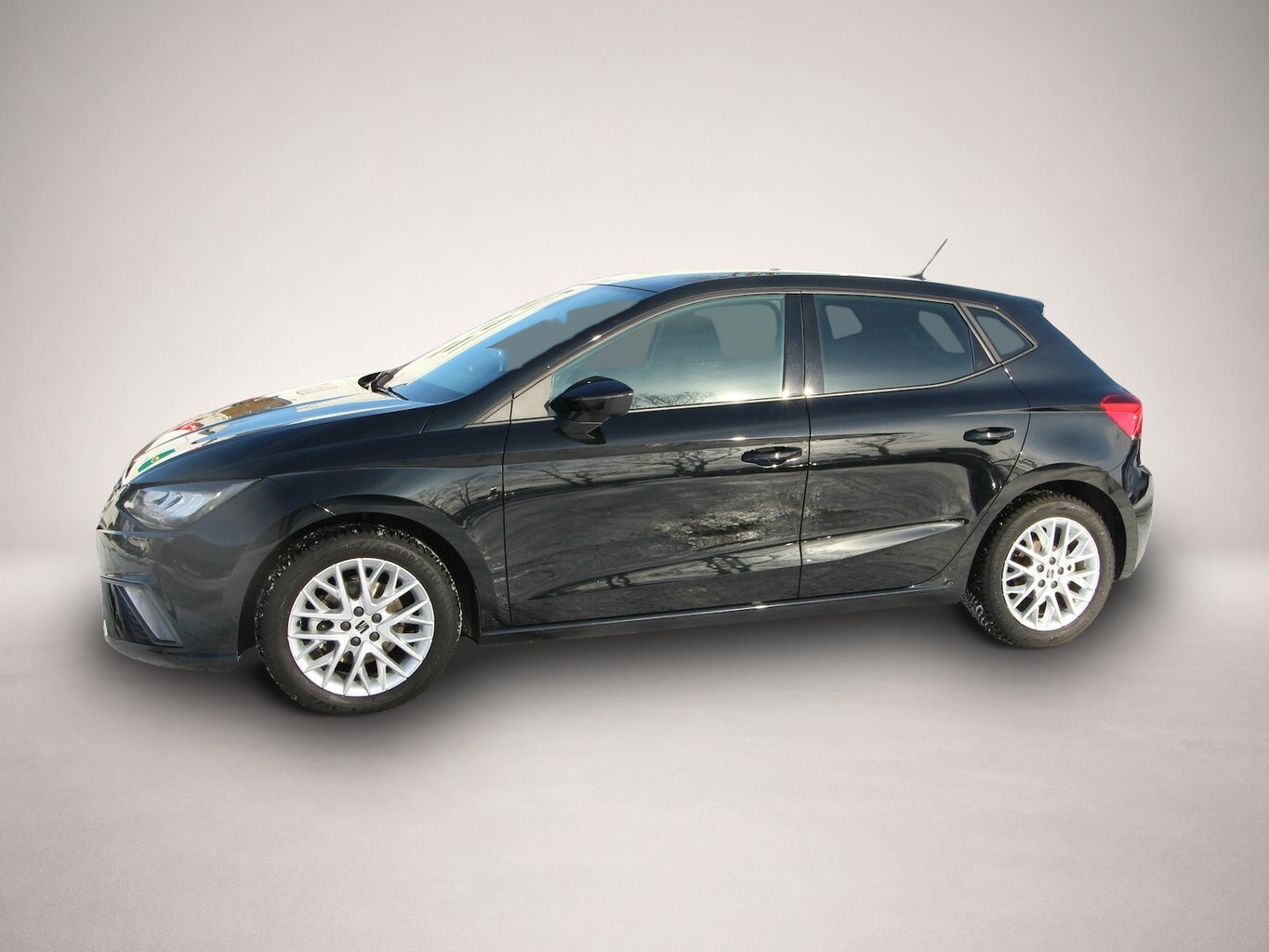 Bild 3 Seat Ibiza TSI OPF FR Sport NAVI+LED+WINTER-PAKET+ALU