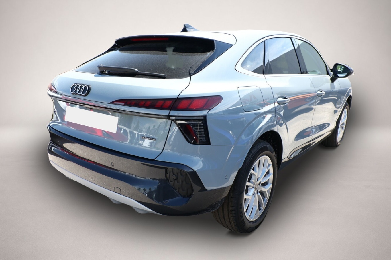 Bild 3 Audi Q3 Sportback Tech LED+ KlimaP Keyl ACC PrivG 18Z