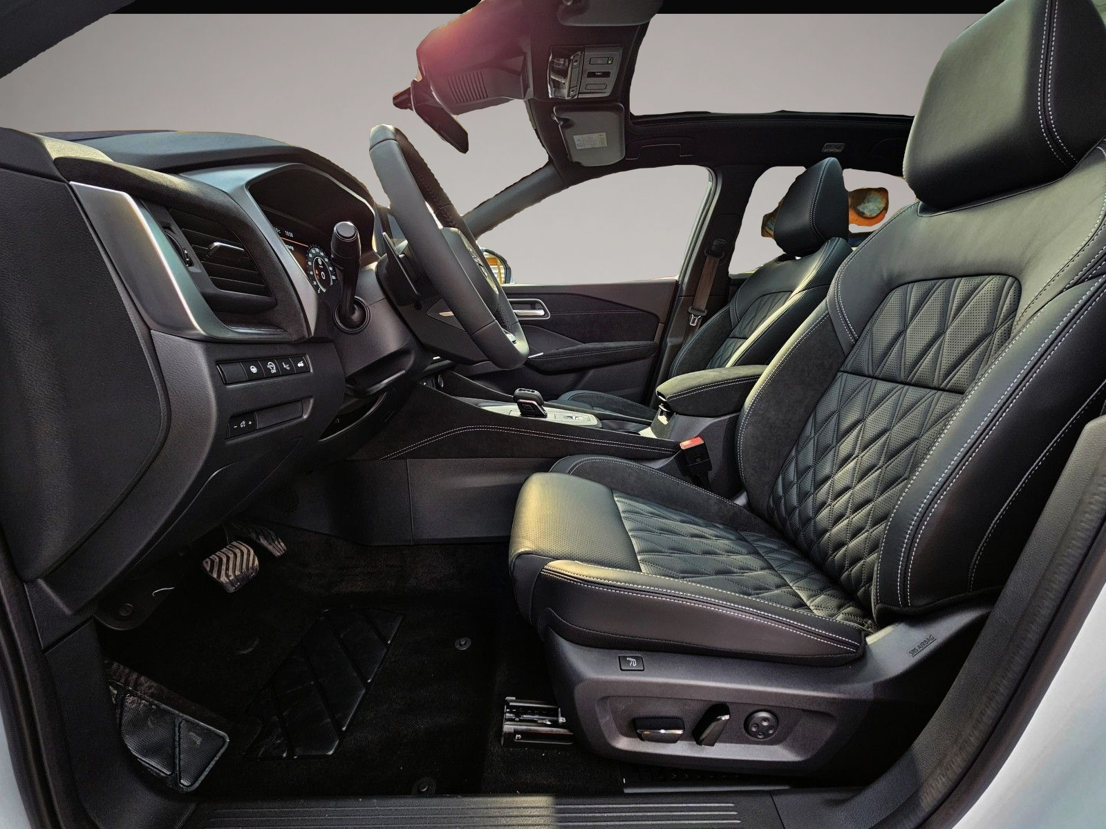 Fotografie 4 des Nissan Qashqai MHEV Tekna+ plus 20"Alu Leder Pano eHeck