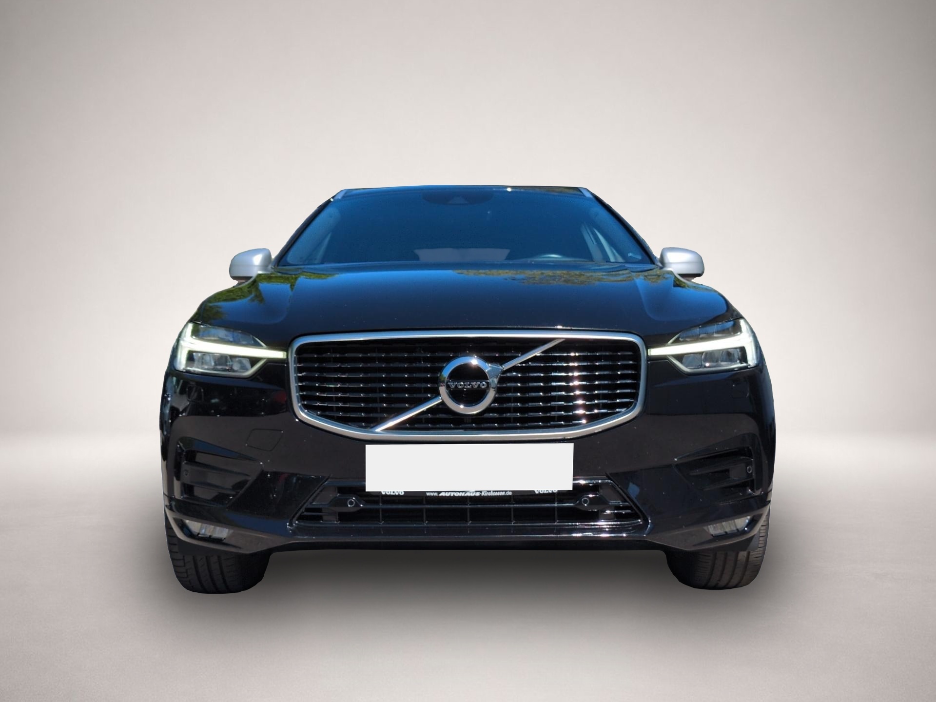 Bild 5 Volvo XC60 T4 R-Design 2WD Automatik Bluetooth Navi LE