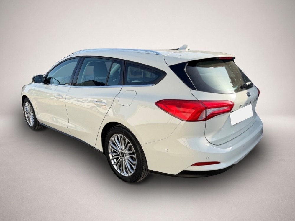 Bild 4 Ford Focus 1.0 EcoBoost 155 48V Titanium AHK Totwinkel