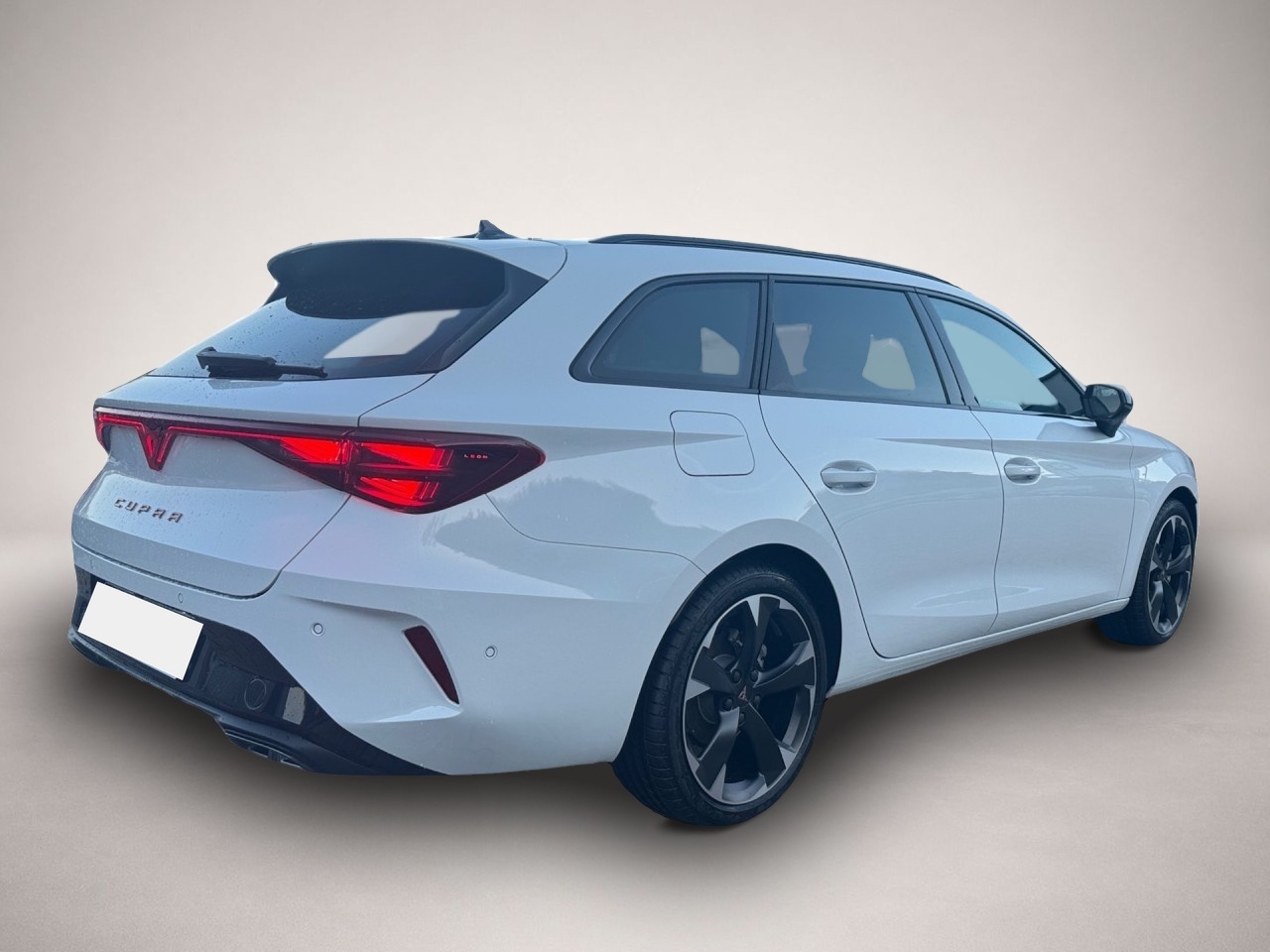 Fotografie 3 des Cupra LEON ST TDI DSG PANO Sennheiser-Sound AHK Edge-P