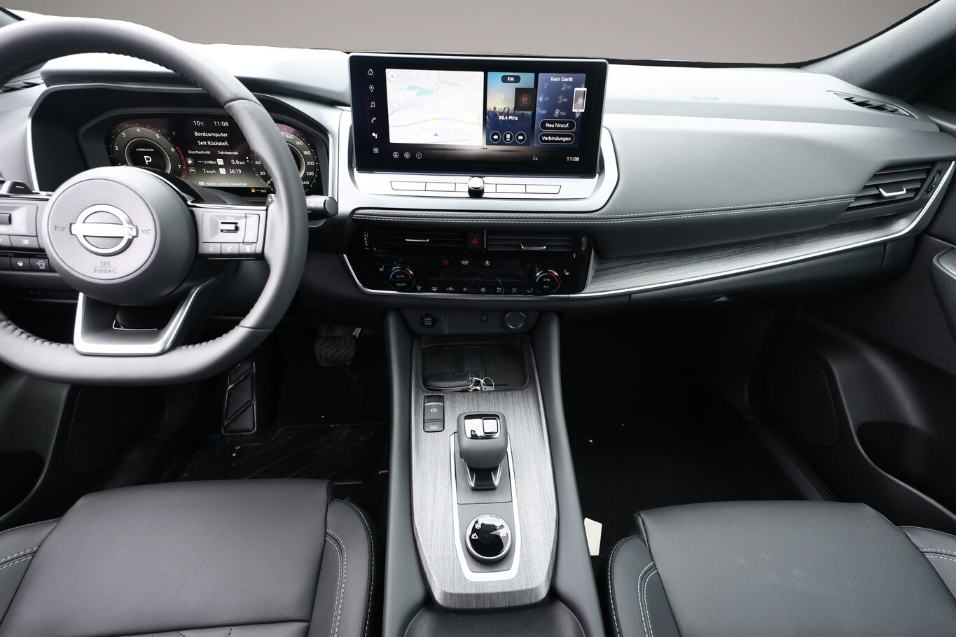 Bild 8 Nissan Qashqai AWD Tekna Pano BOSE HUD el.Heck 360° ACC