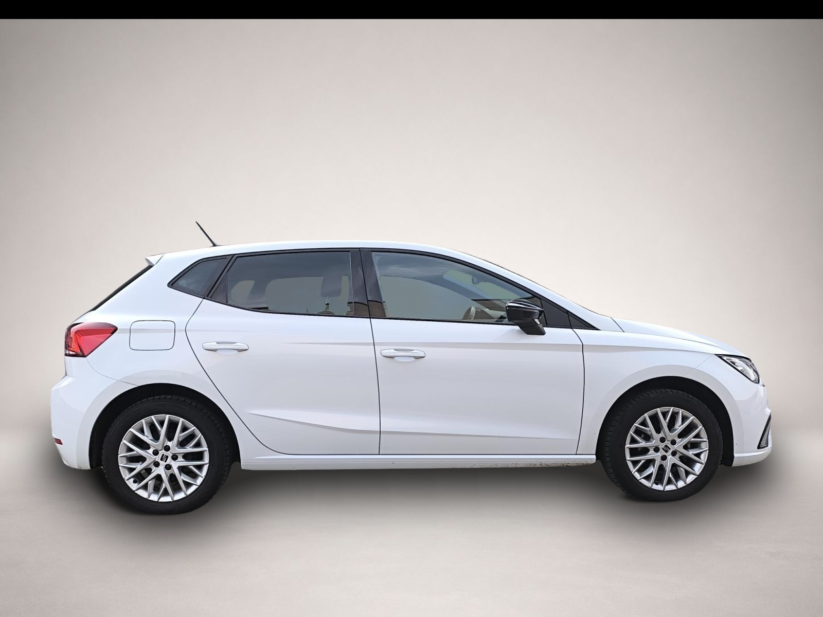 Bild 4 Seat Ibiza 1.0 TGI FR 5-J-GAR NAVI LED ACC